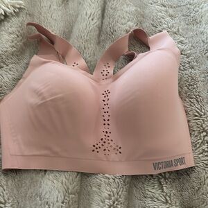 Vs new w/out tags light pink sports bra
